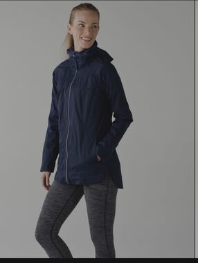 Lululemon Fo Drizzle Jacket